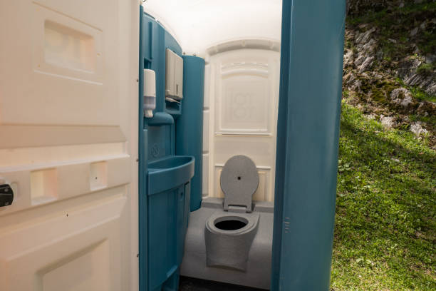 Portable Toilet Options We Offer in Patchogue, NY
